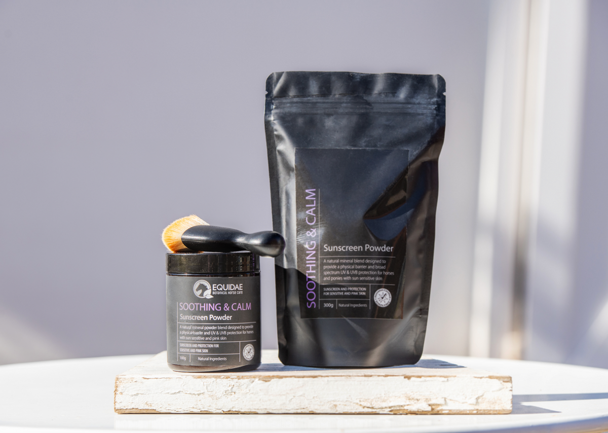 SOOTHING &amp; CALM Horse Sunscreen Powder (Sunscreen for Horses)