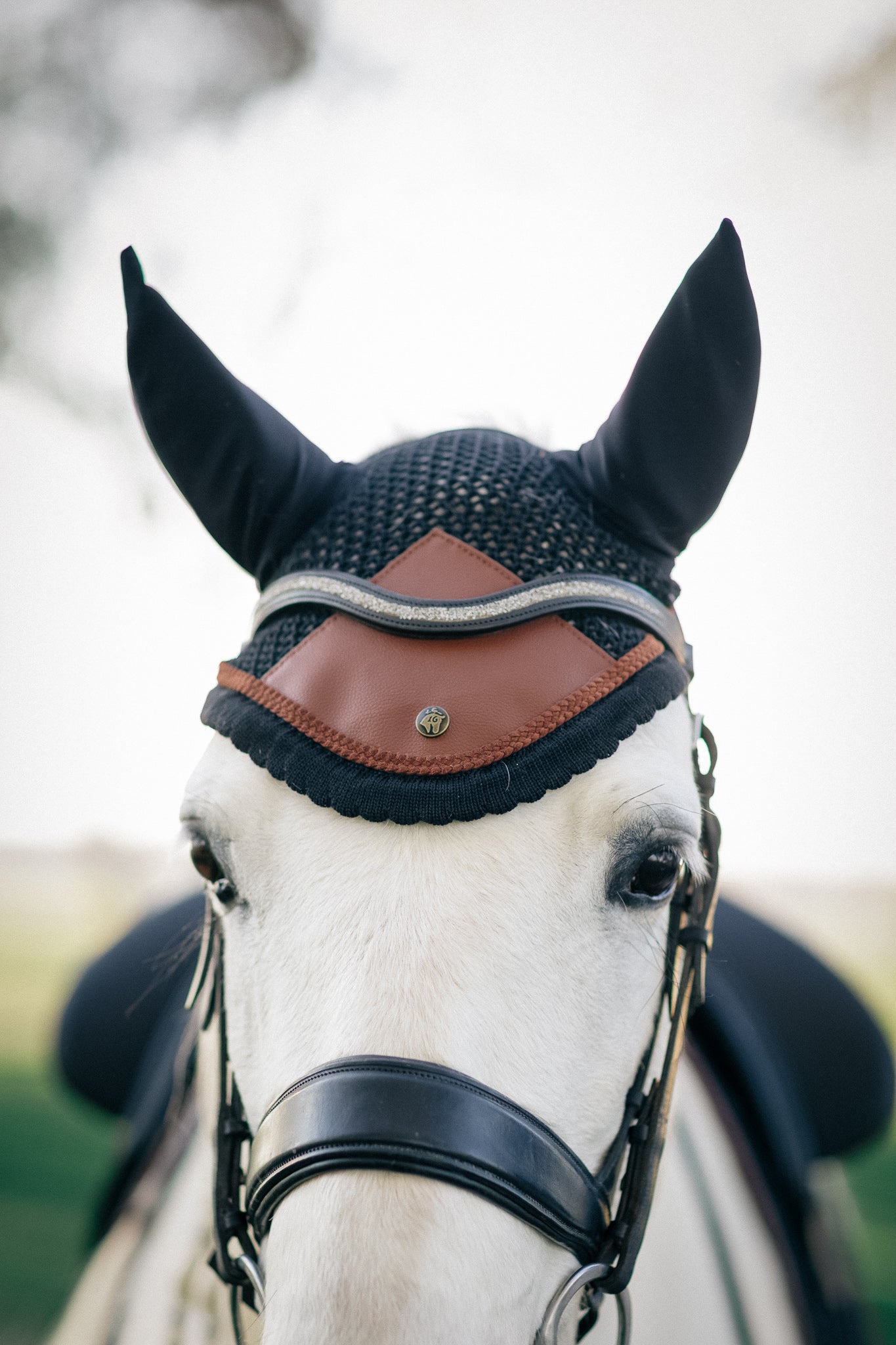 16C Black & Cognac, Ear Bonnet